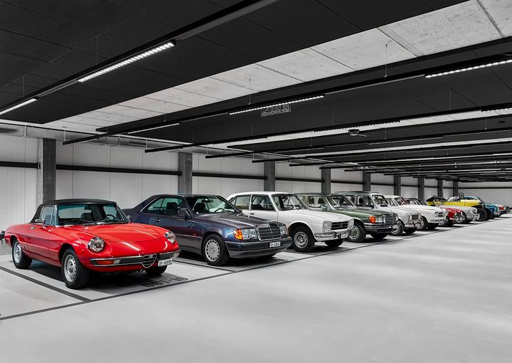 Fahrzeugsammlung in Tiefgarage