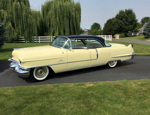 Cadillac Sedan de Ville