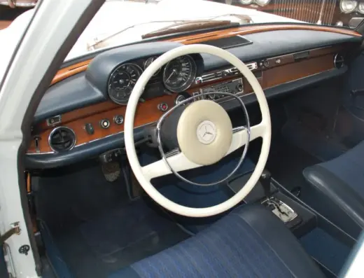 Mercedes-Benz 280 SE W108