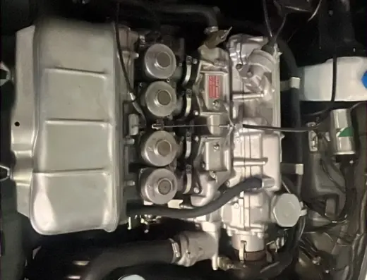 Honda S800 Baujahr 1967 zu verkaufen, Motorraum des Honda S800 von oben