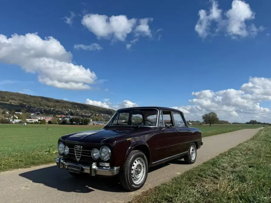 Alfa Romeo Giulia Super 1600 (1972) zu verkaufen, Foto 1 von 12