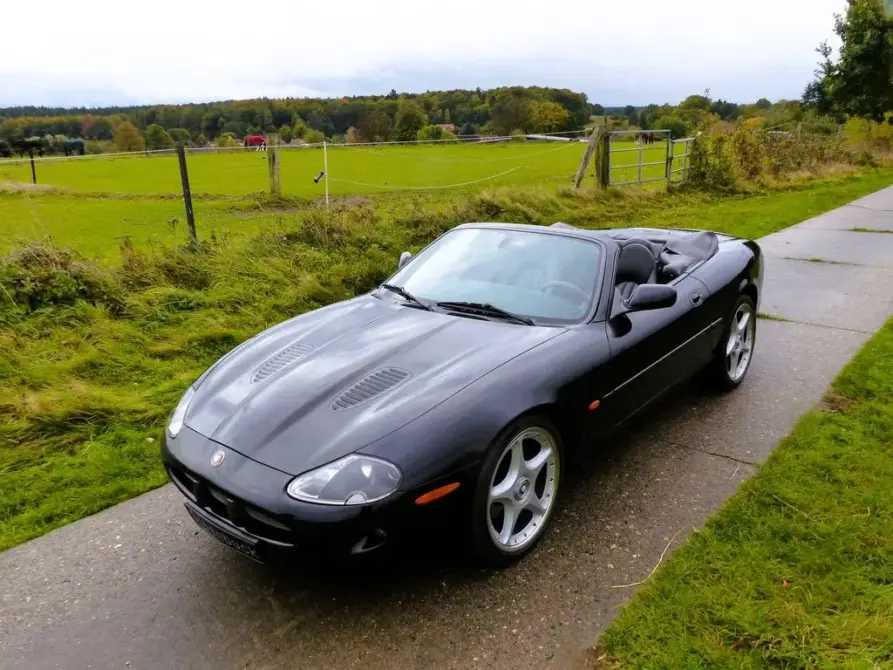 Jaguar Cabriolet (2000) zu verkaufen, Foto 1 von 12