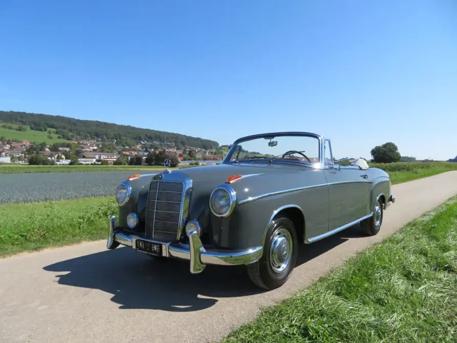 Mercedes-Benz 220 S (1957) zu verkaufen, Foto 1 von 12