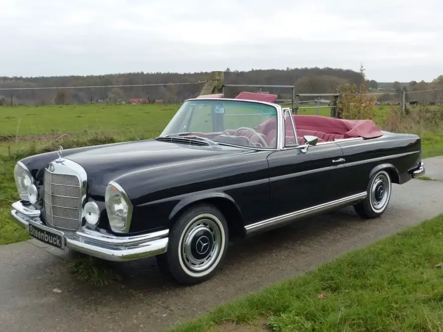 Mercedes-Benz 220 SE b (1963) zu verkaufen, Foto 1 von 10