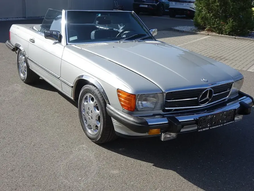 Mercedes-Benz 560 SL (1988) zu verkaufen, Foto 1 von 12