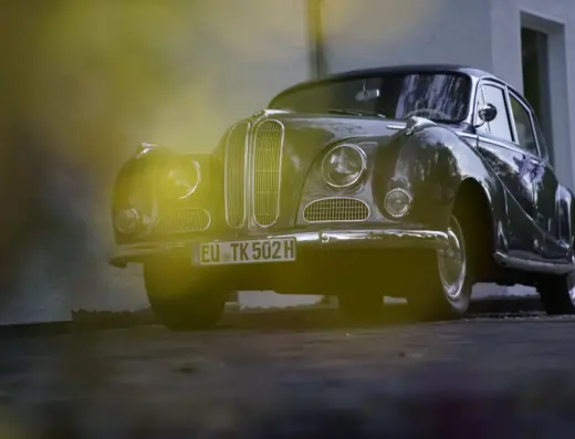 BMW 502 V8