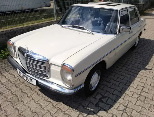 Mercedes 200