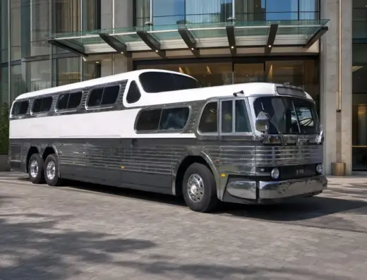 Greyhound Scenic Cruiser