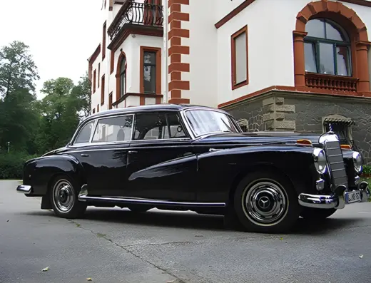 Mercedes 300 Adenauer