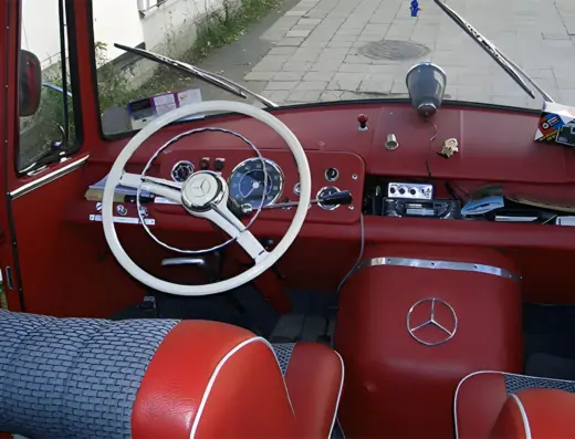 Mercedes Benz O-319 Bus