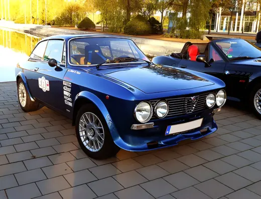 Alfa Romeo Coupé