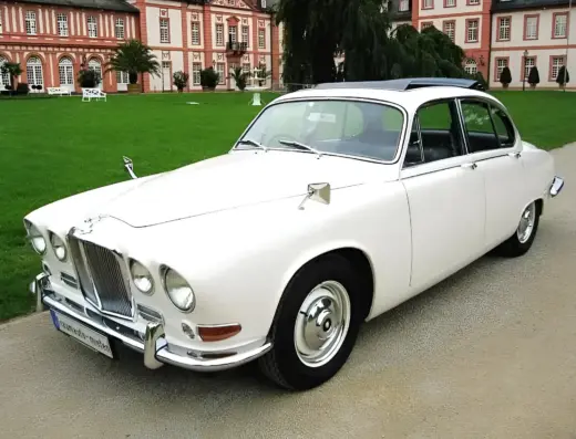Jaguar 420