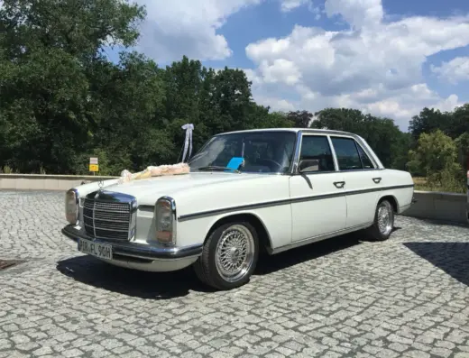 Mercedes Benz W114 230/6