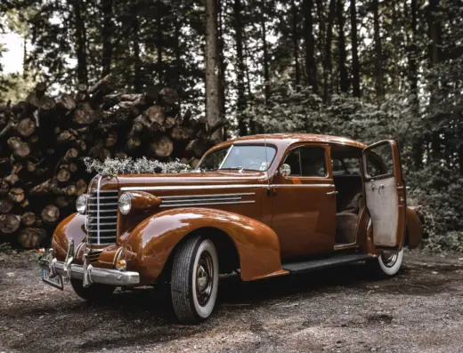 Oldsmobile F37
