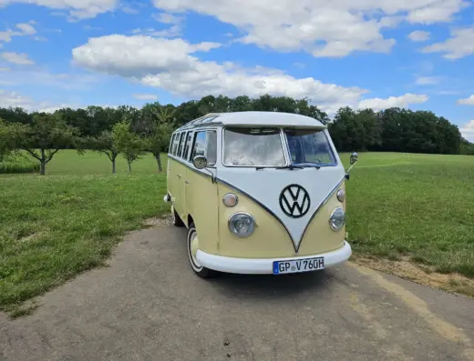 VW T1 Bulli mieten in Zell unter Aichelberg – Hochzeitsauto (Frontansicht Bulli)